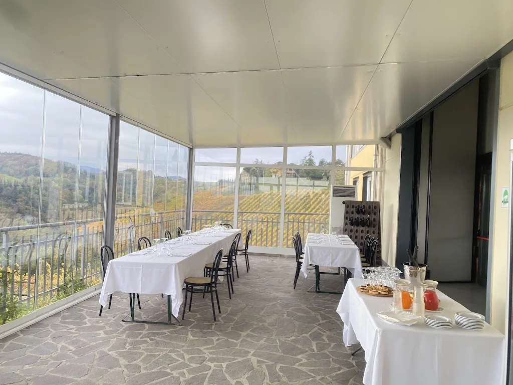 PODERE RIOSTO cantina, cene in vigna ed eventi_Pianoro_slider_image_1