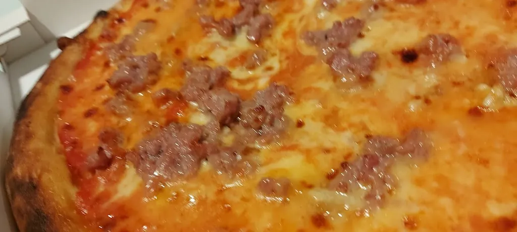 enrico cecchini_Pizzeria Ristorante Tentazioni_Pianoro_review