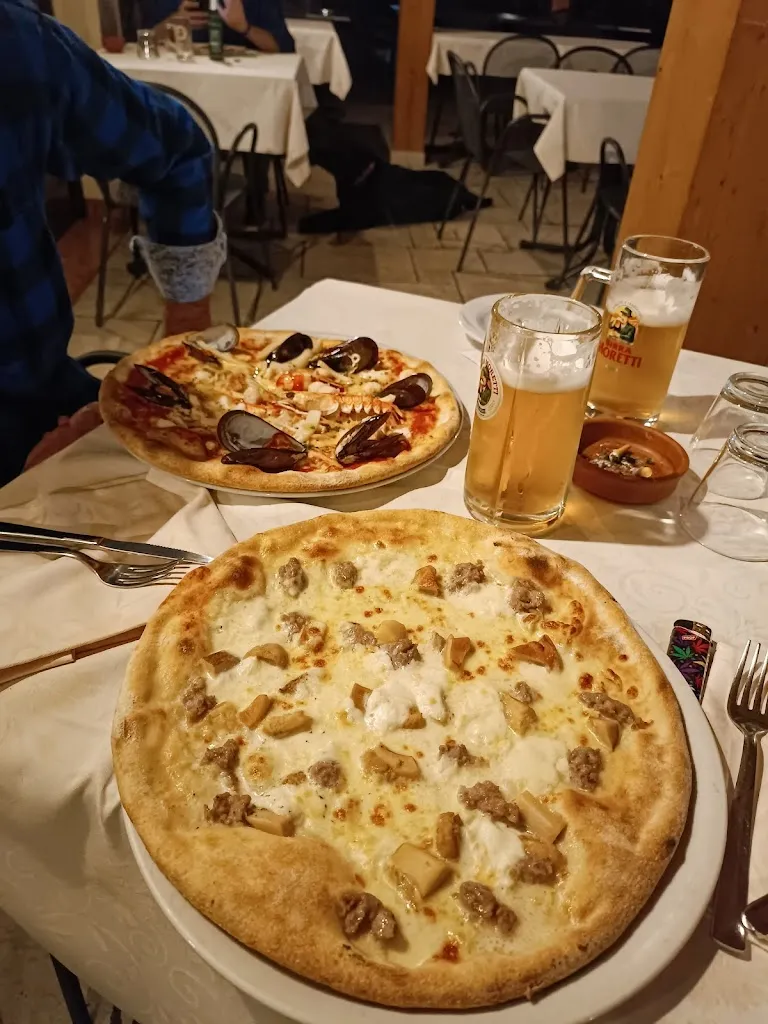 Pizzeria Mediterraneo_Pianoro_slider_image_2