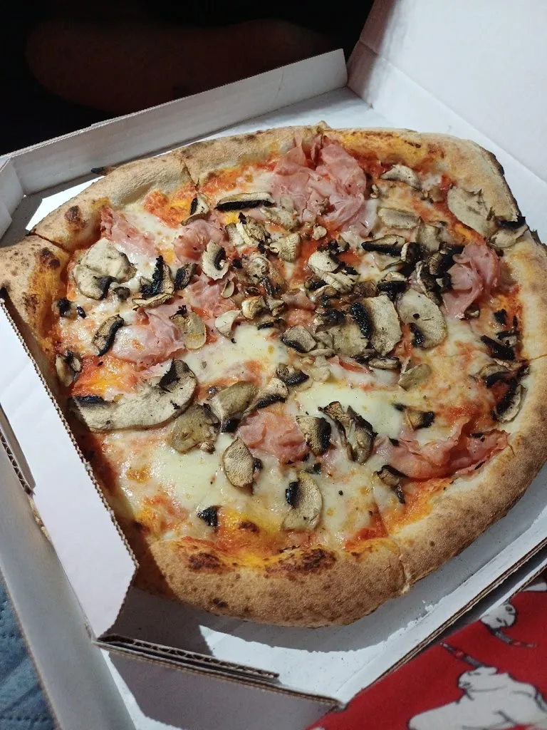 Pinseria Due Fratelli_Pianoro_slider_image_1