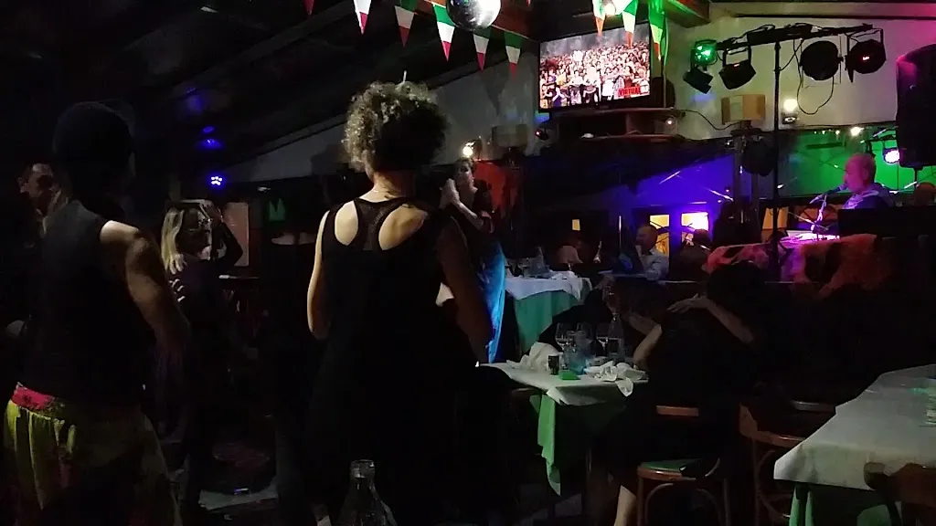 Ristorante Pizzeria AL Cavallino Bianco_Pianoro_slider_image_2