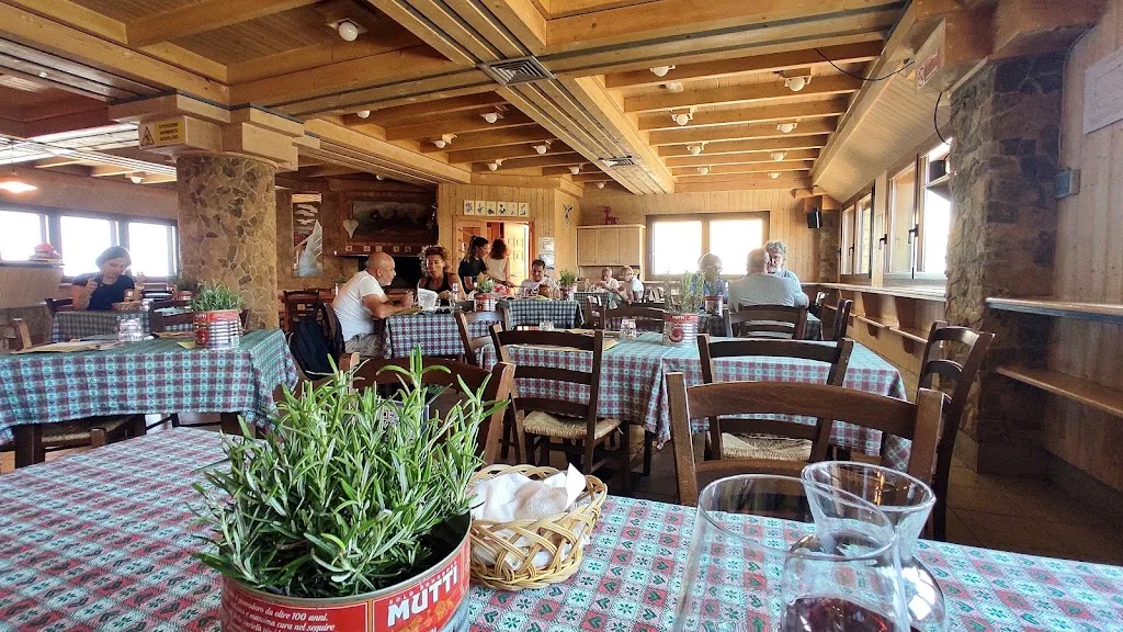 Lo Chalet Ristorante di Montagna_Pretoro_slider_image_1