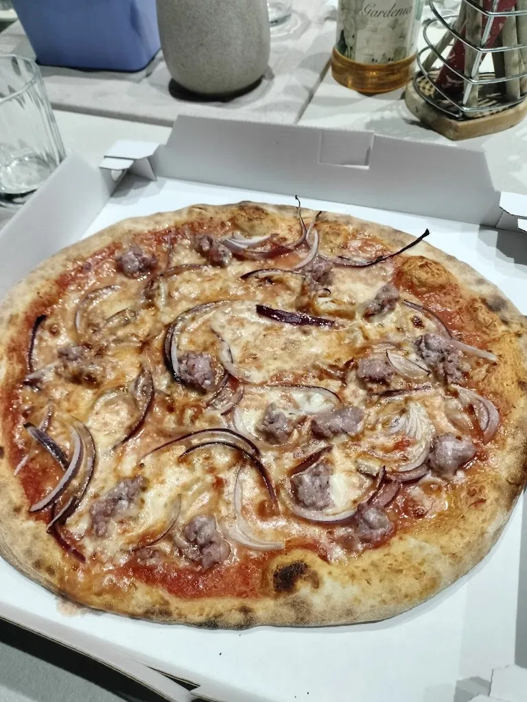 Pizzeria 