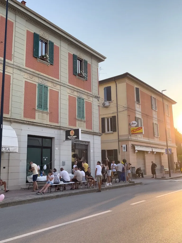 Pizza in Centro_Poggio Renatico_slider_image_2