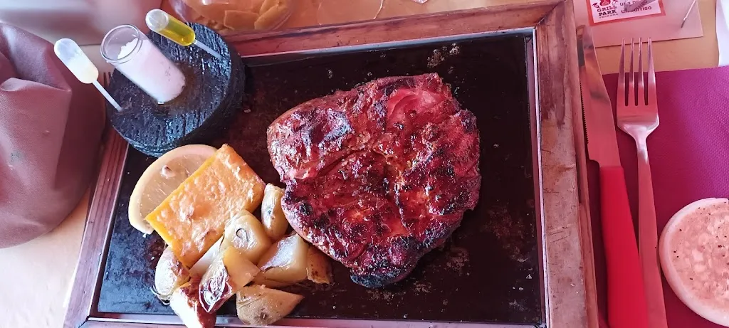 Virginia Rossi_Ristorante - agriturismo Grill Park Ferrara: cucina tipica di carne e pesce alla brace, pasta e dolci di nostra produzione_Poggio Renatico_review