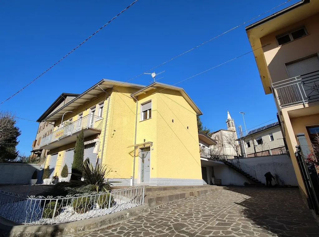 bed and breakfast lo scrigno restaurant in Polinago