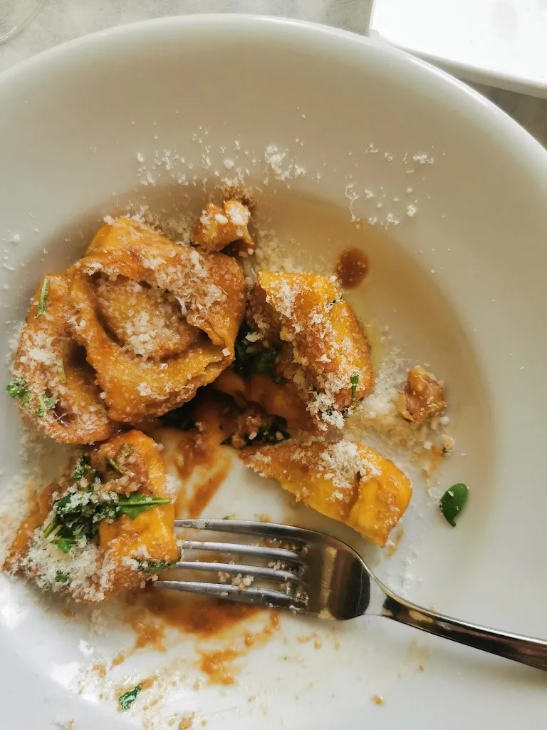 Bar Trattoria Il Campanile restaurant in Polinago