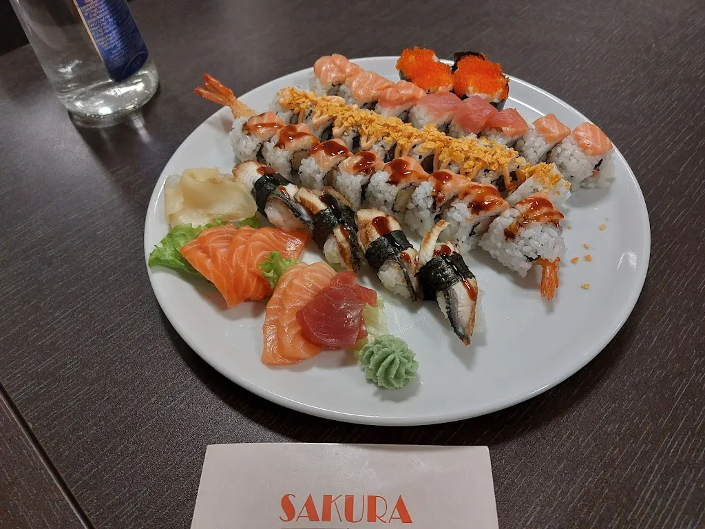 Sakura ristorante cinese e giapponese_Ponte della Venturina_slider_image_2