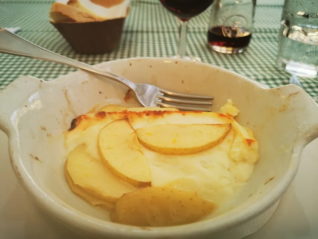 paola boccalon_Caciosteria Due Ponti_Ponte della Venturina_review