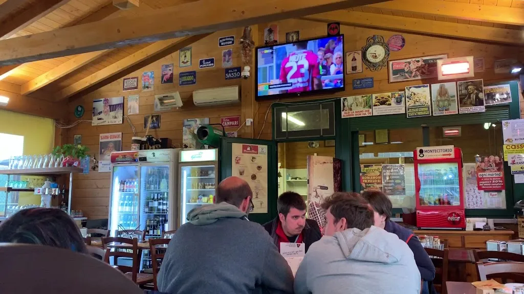 Baita Mamma Rina - Crescentine e Tigelle_Ponte Ronca_slider_image_2