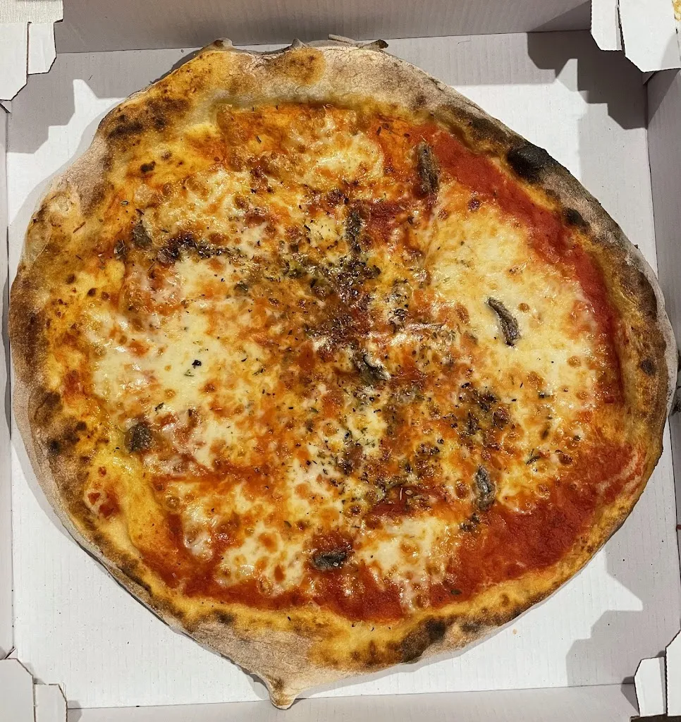 Simone Emme_C’è Pizza per Te_Ponte Ronca_review