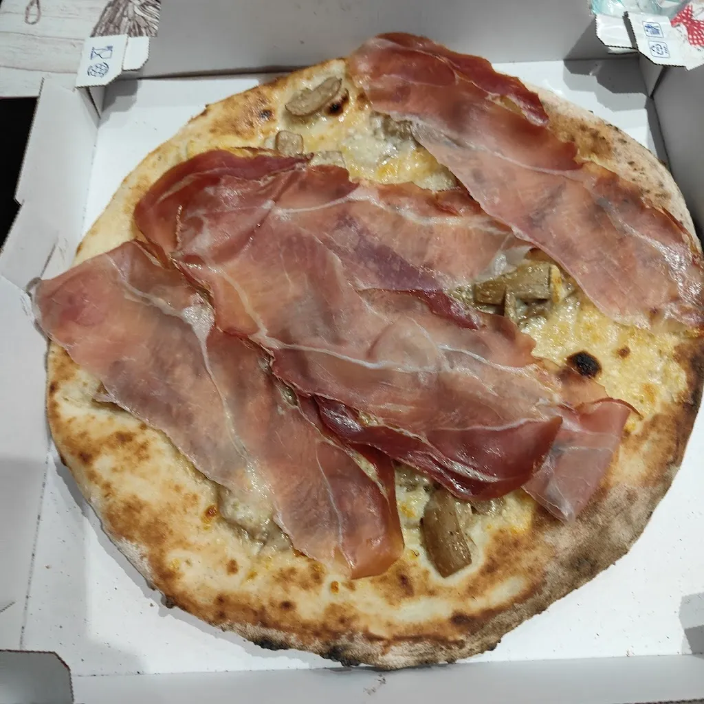 J&j83 Sports_C’è Pizza per Te_Ponte Ronca_review