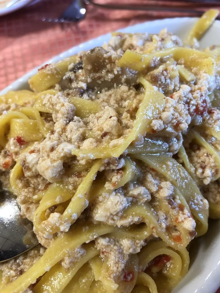 Matteo Bocci_Hotel Mamma Rosa_Pretoro_review