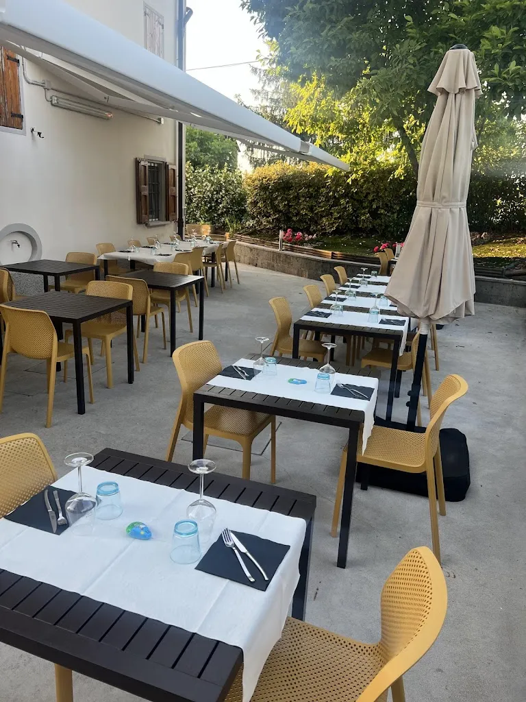 Trattoria Amedea restaurant in Ponte Ronca