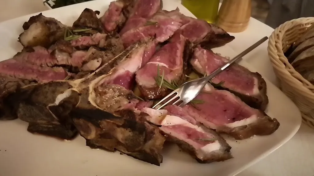 Trattoria Antica Maremma_Pontegradella_slider_image_2