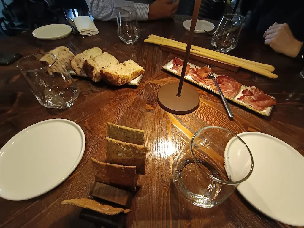 Veronica V_Casa Rizzieri_Pontegradella_review