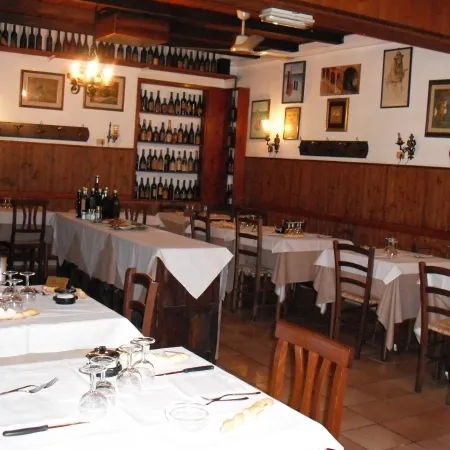 I Tri Scalin restaurant in Pontegradella