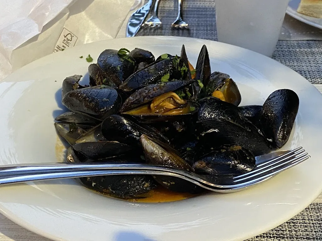 Josef Tiglezan_Ristorante Da Mi Dà_Pinarella_review