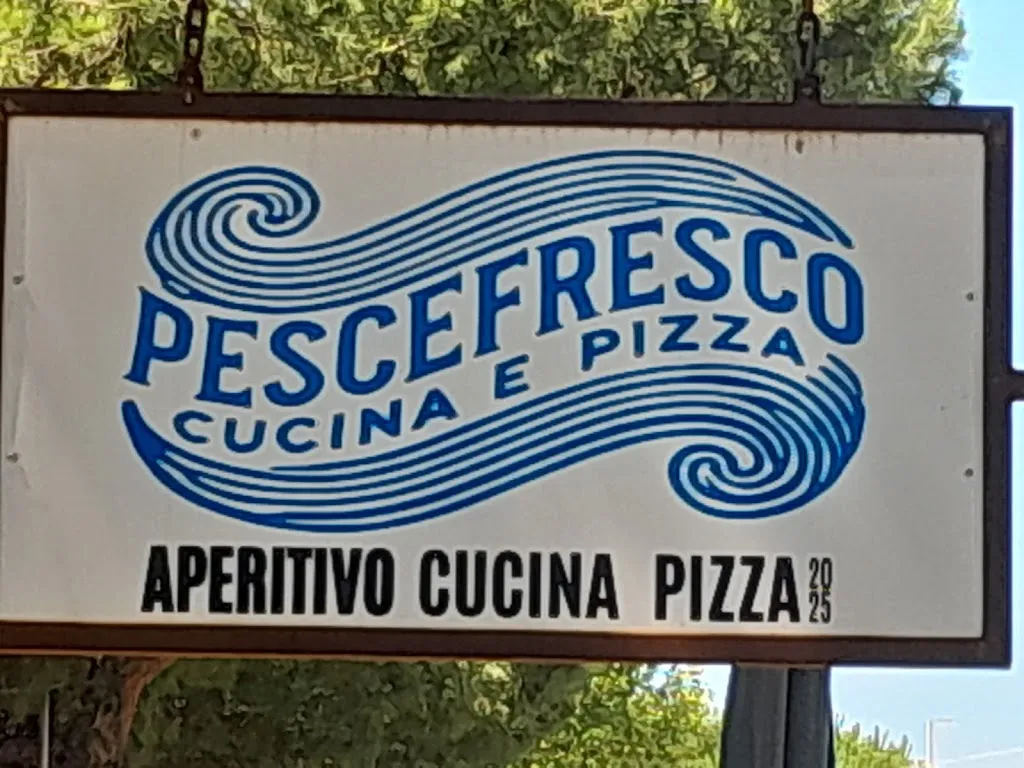 Marina Tauro_Pescefresco cucina e pizza_Pinarella_review