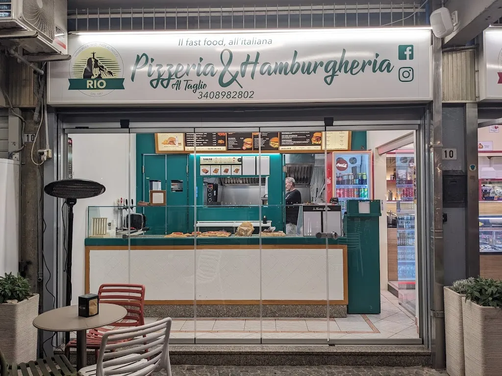 Rio - Hamburger, Fritti, Pizze al Taglio restaurant in Pinarella