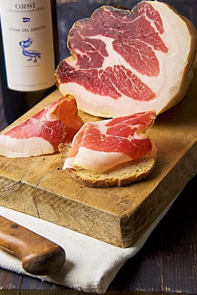 Enoteca La Zaira_Progetto Case Bazzano_slider_image_2