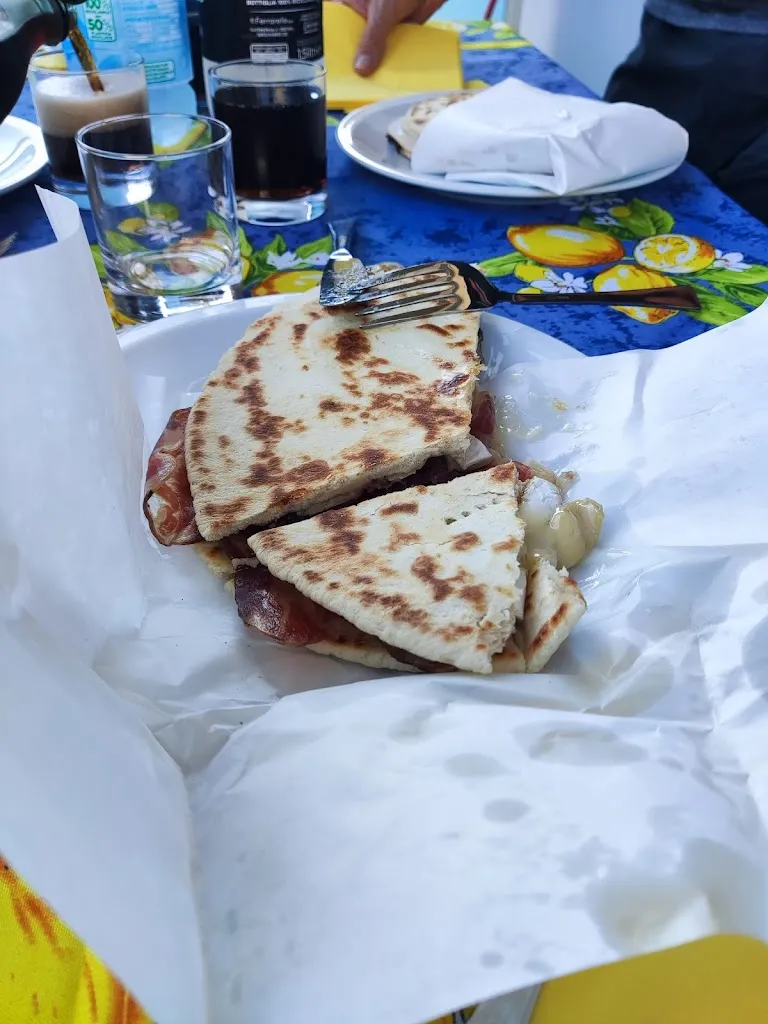 Menu_Piadina salina_Pinarella_immagine_5