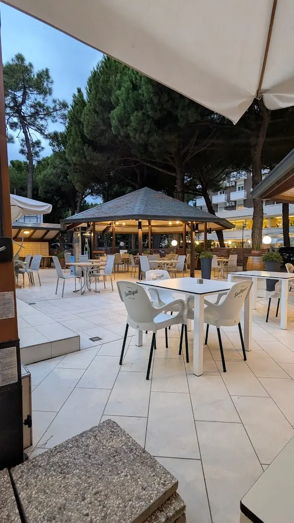 Alla Pinarella Ristorante Pizzeria_Pinarella_slider_image_2