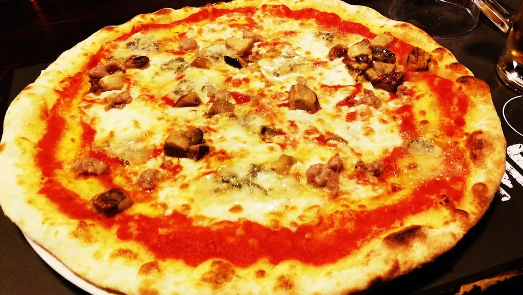 Cristi Vescan_FULL MOON_Pinarella_review