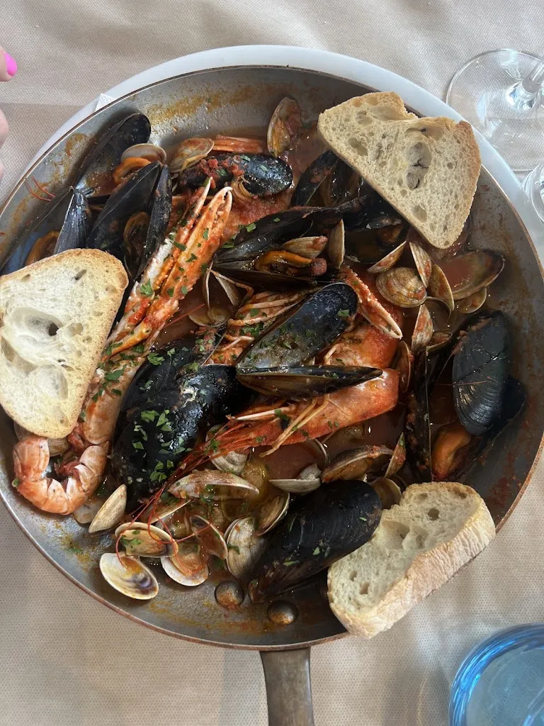 Valentina Verdes_Le Stelle del Mare_Pinarella_review