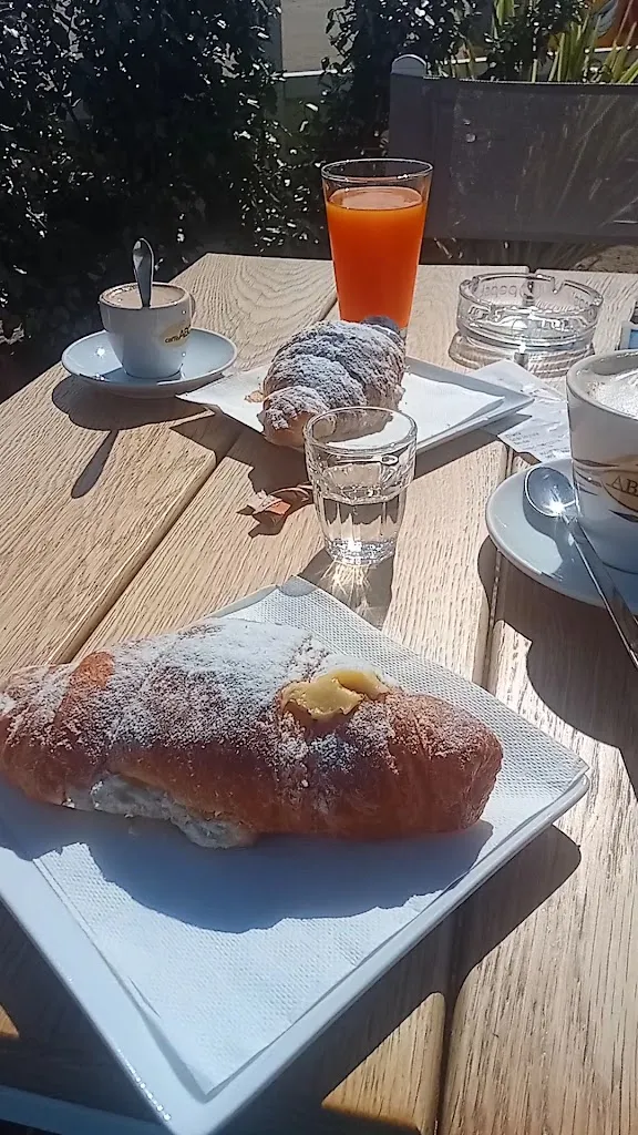 CuMà Ristorante_Pinarella_slider_image_2