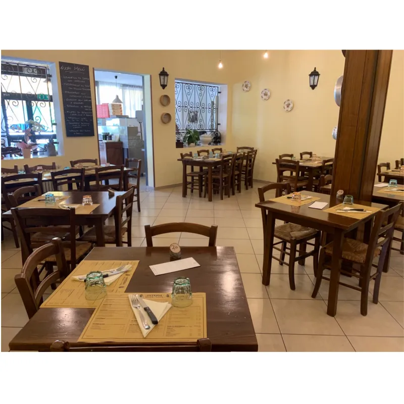 Osteria I Poveri Diavoli restaurant in Pinarella