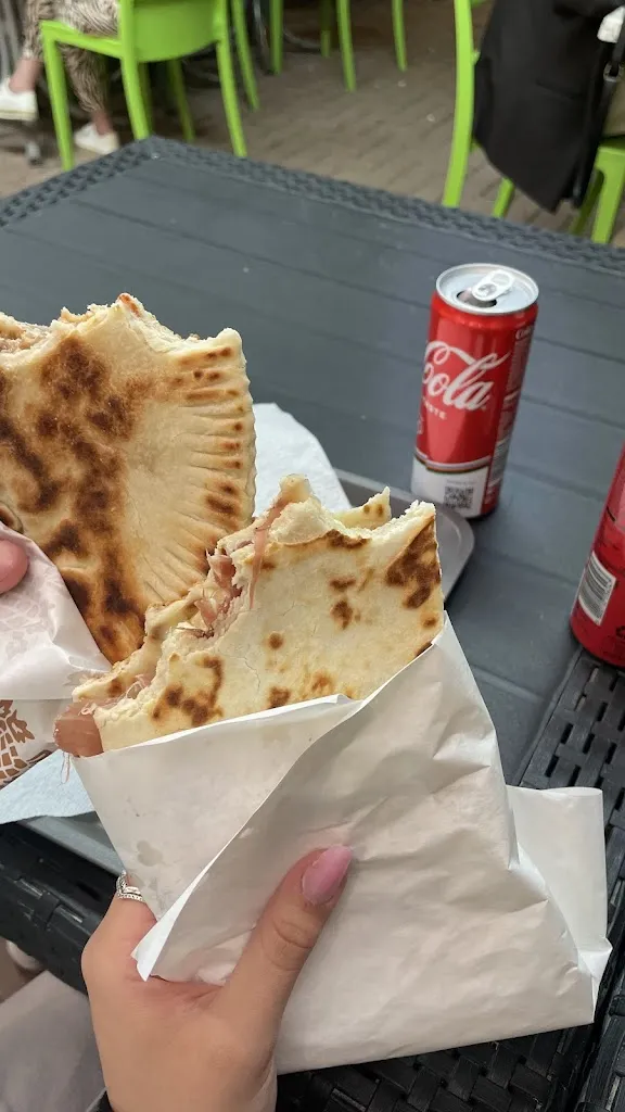 Sara Piselli_La Piadina Di Fabi_Pinarella_review