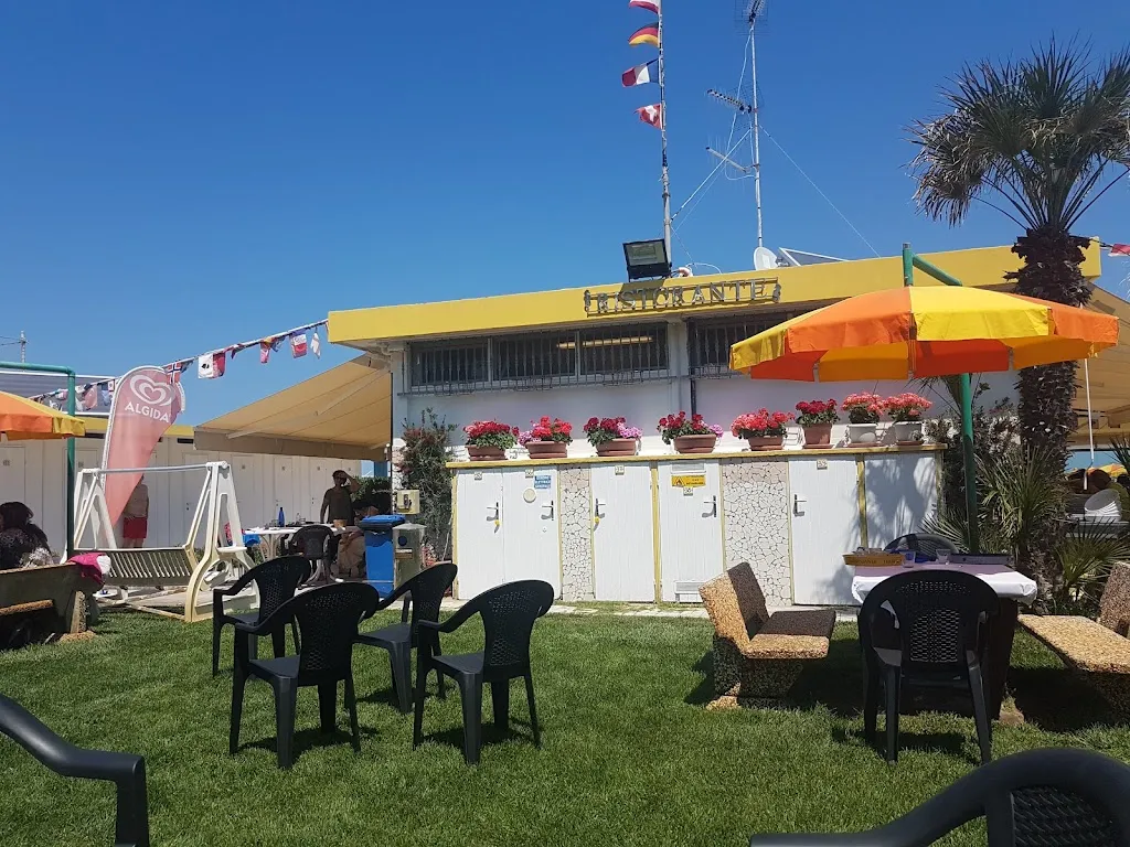 Attila Bongiovanni_Bagno Benvenuti_Pinarella_review