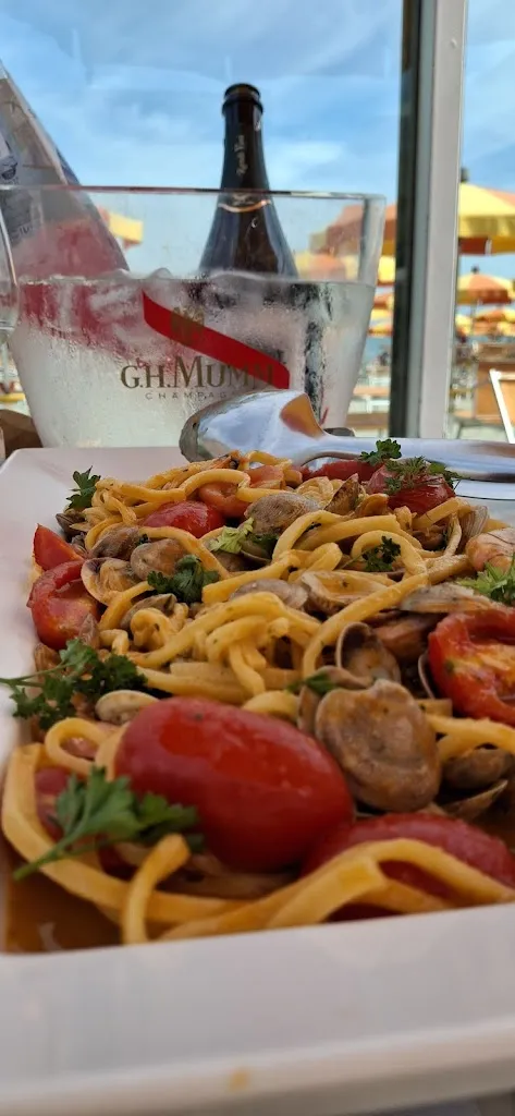 Bagno Benvenuti_Pinarella_slider_image_2