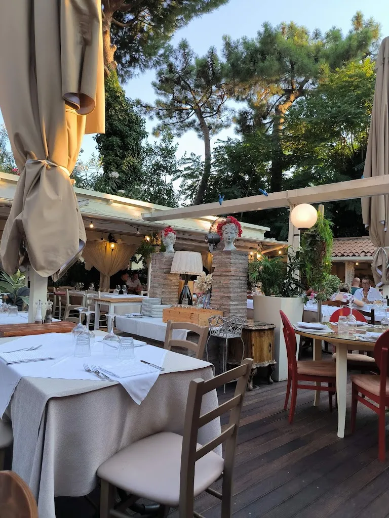 Ristorante Al Pirata_Pinarella_slider_image_1