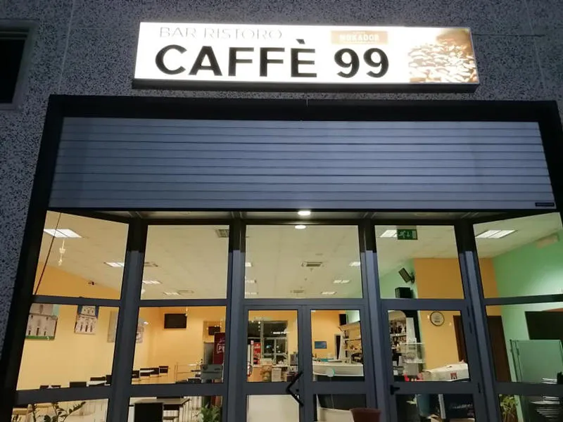 Caffè 99 restaurant in Progetto Case Bazzano