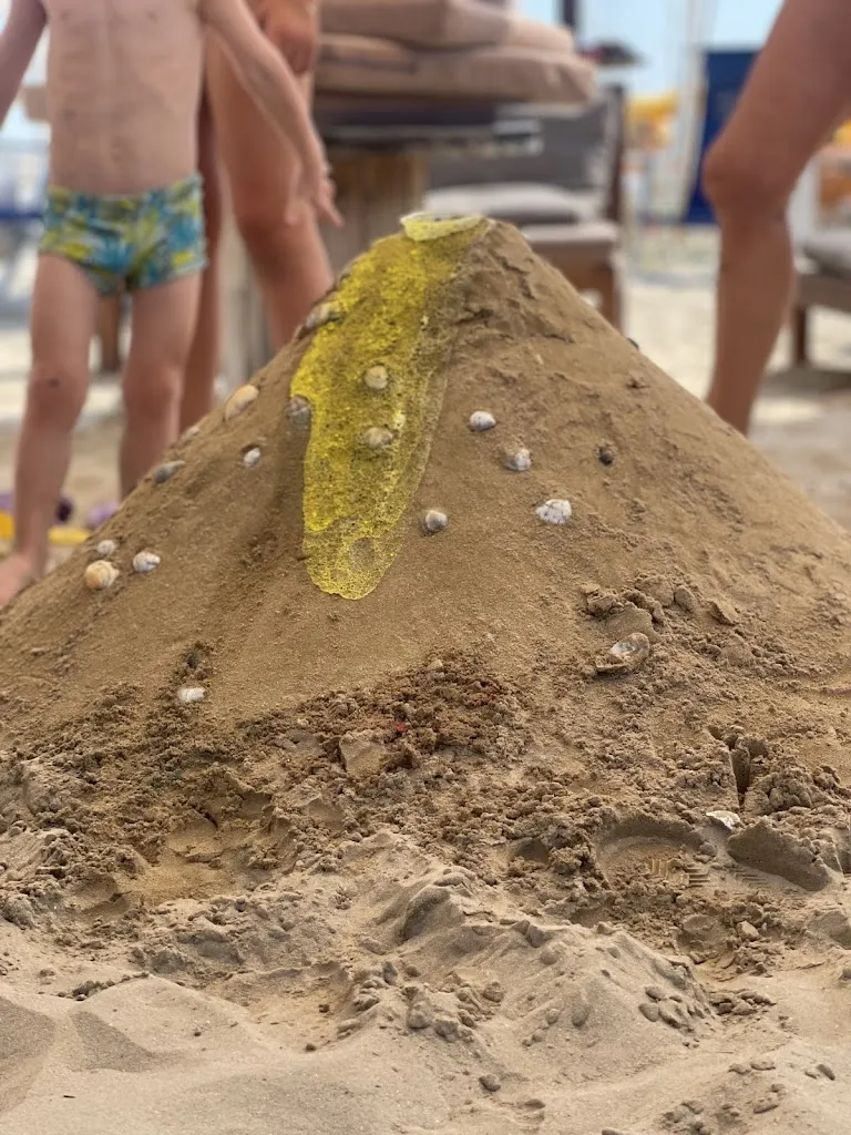 sara giovannoni_Bagno Italia Giuliana 121 , 122_Pinarella_review