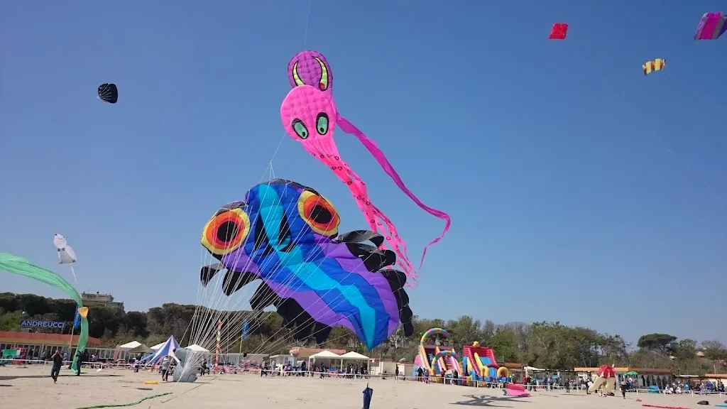 Bagno Italia Giuliana 121 , 122_Pinarella_slider_image_3