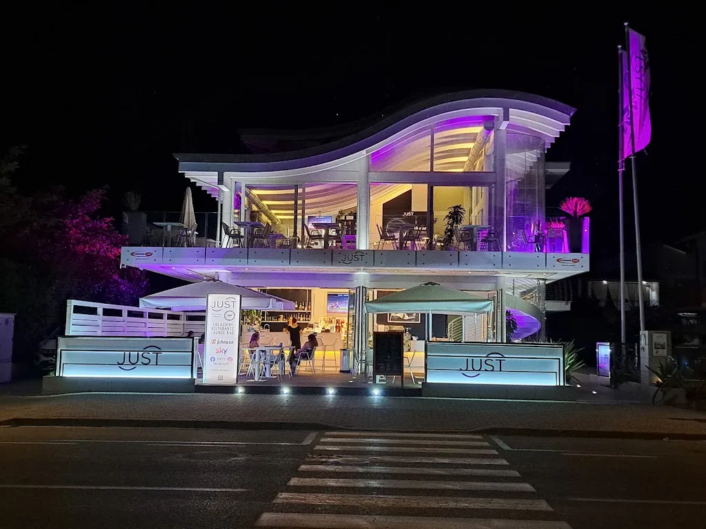 IL RIFUGIO DEGLI ANGELI BEACH CERVIA_Pinarella_slider_image_3