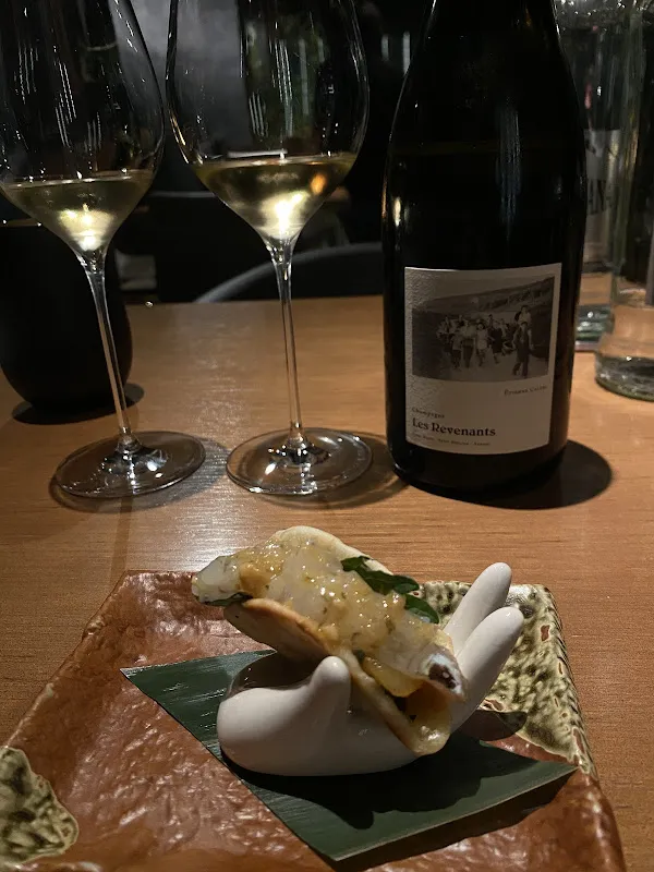 Uni Japanese Restaurant_Pinarella_slider_image_3