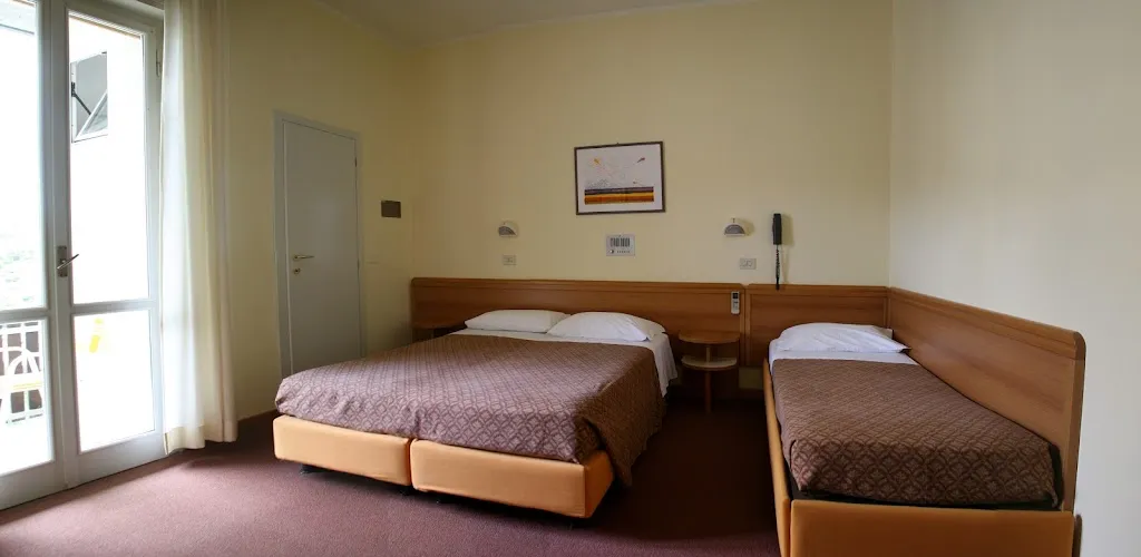 Hotel Hotel Fior Di Pino_Pinarella_slider_image_2