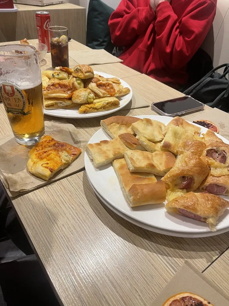 sara pelizzari_The Little Oven_Pontenure_review