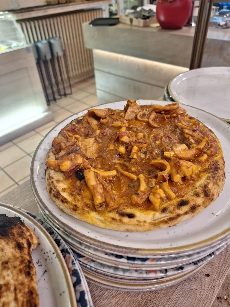 Trattoria Guglielmo Specialità Marinare_Ponticella_slider_image_3