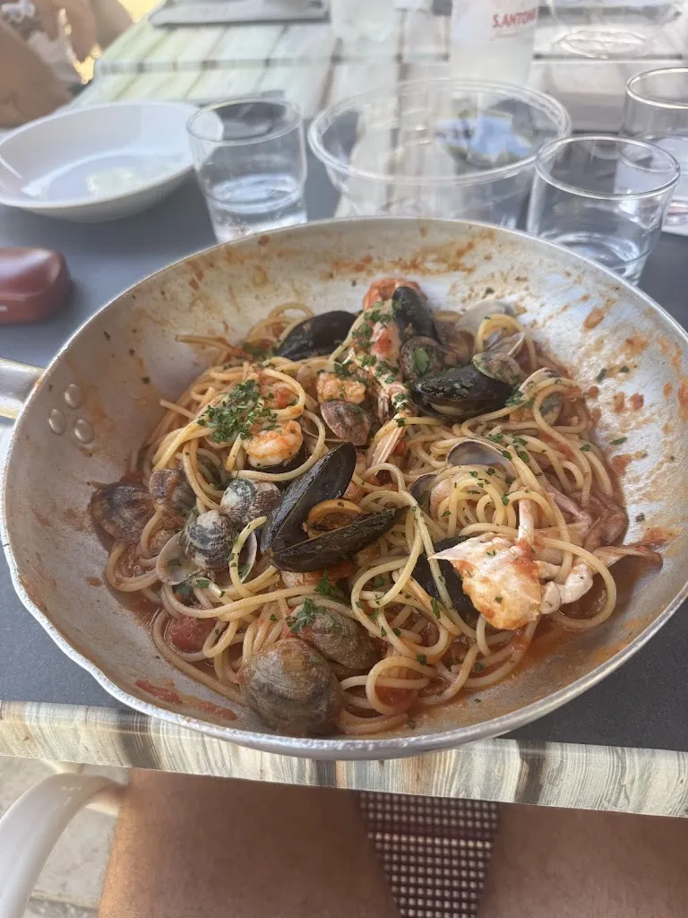 Alessandro Romboni_Da Buco bathing establishment_Porto Corsini_review