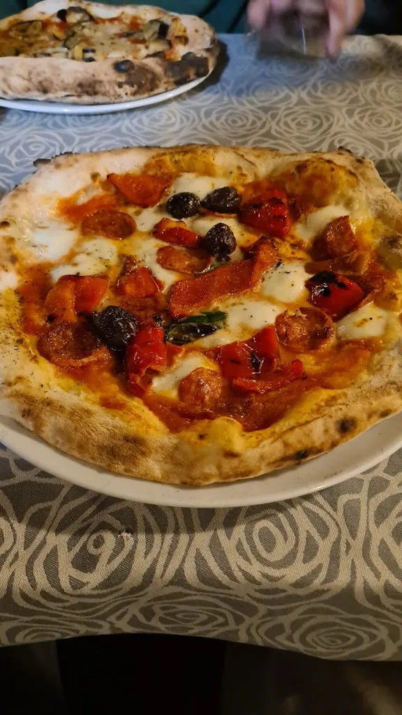 Menu_Pizzeria La Stalla - Marechiaro_Porotto-Cassama_image_7