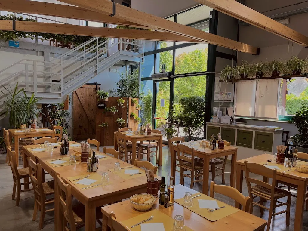 Sama Ristorazione ristorante a Porotto-Cassama