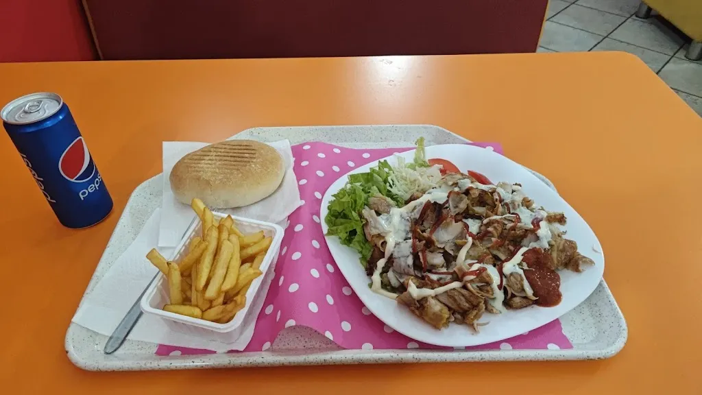 PRO VCE_Grill pizza kebab Halal Portomaggiore_Portomaggiore_review