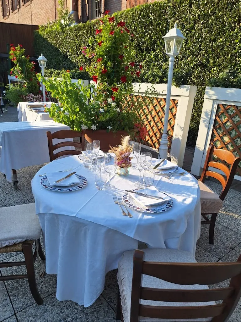 Ristorante Europa 92 Ristorante Pavarotti_Provincia di Modena_slider_image_3