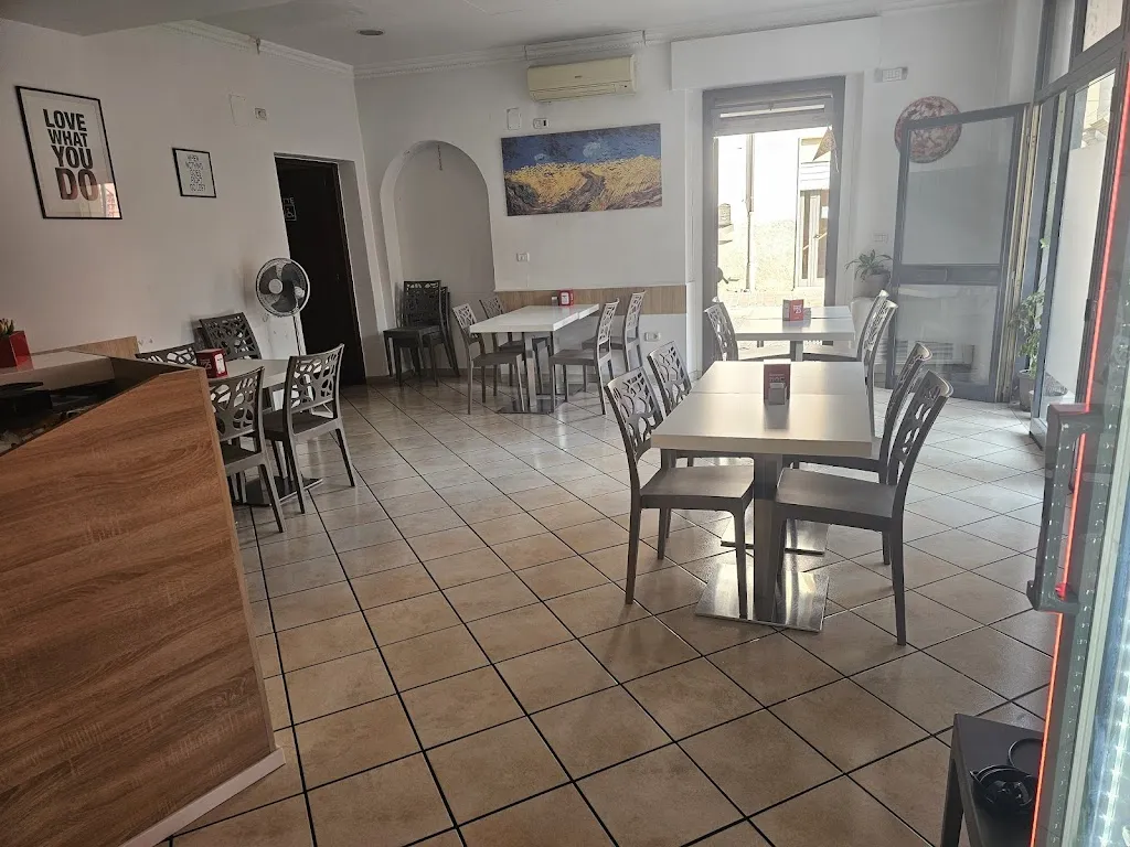 Rewind Caffetteria paninoteca_Pratola Peligna_slider_image_2