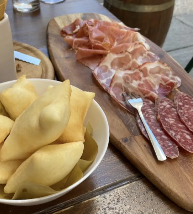 aiyada aroonsri_Osteria del Teatro_Provincia di Parma_review